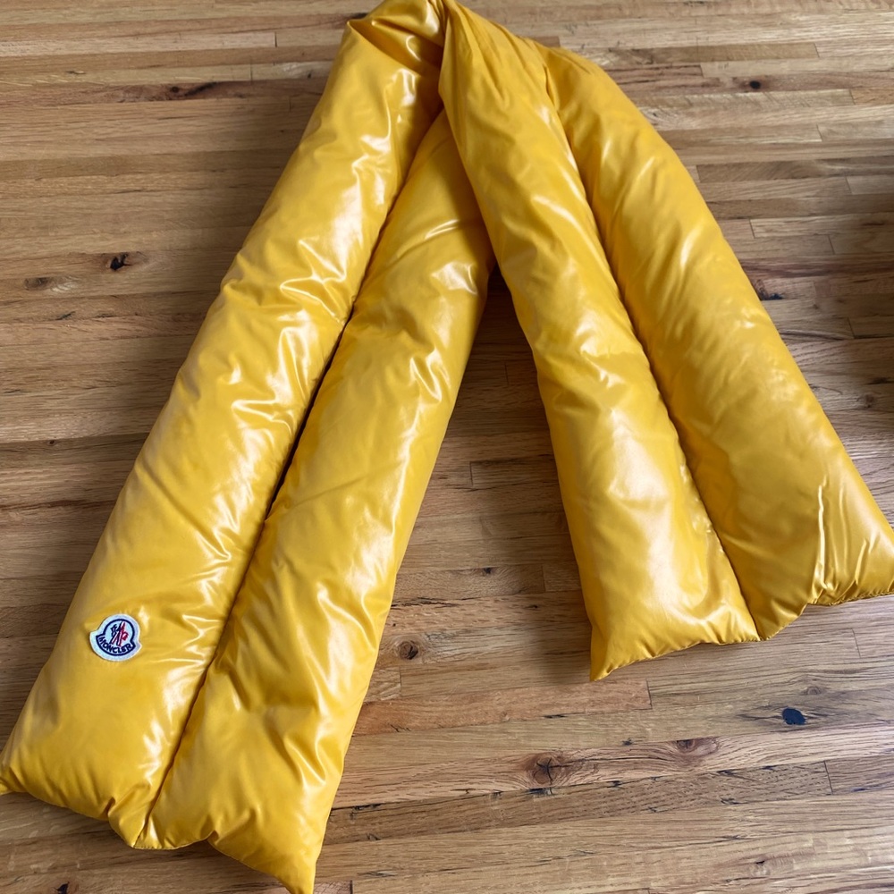 Moncler down scarf